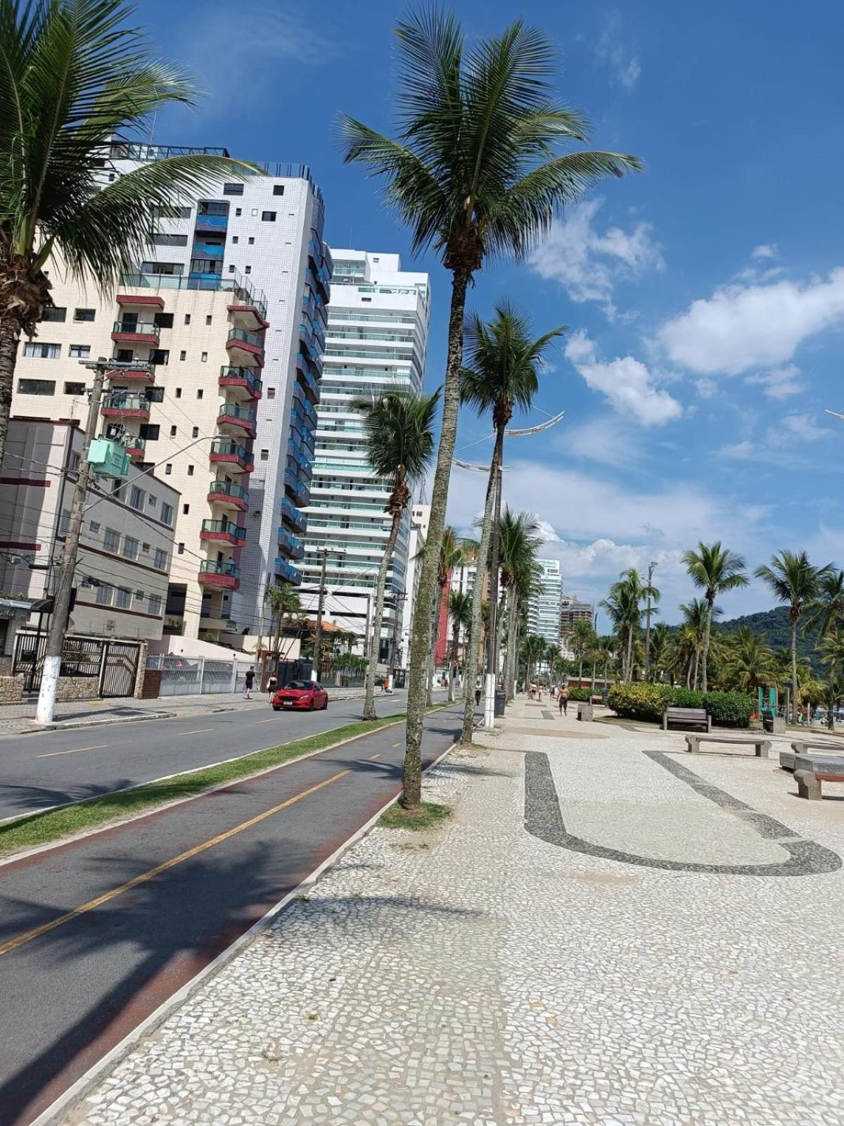 Aconchegante E Amplo, Proximo Ao Mar- Canto Do Forte Praia Grande (Santos) Esterno foto