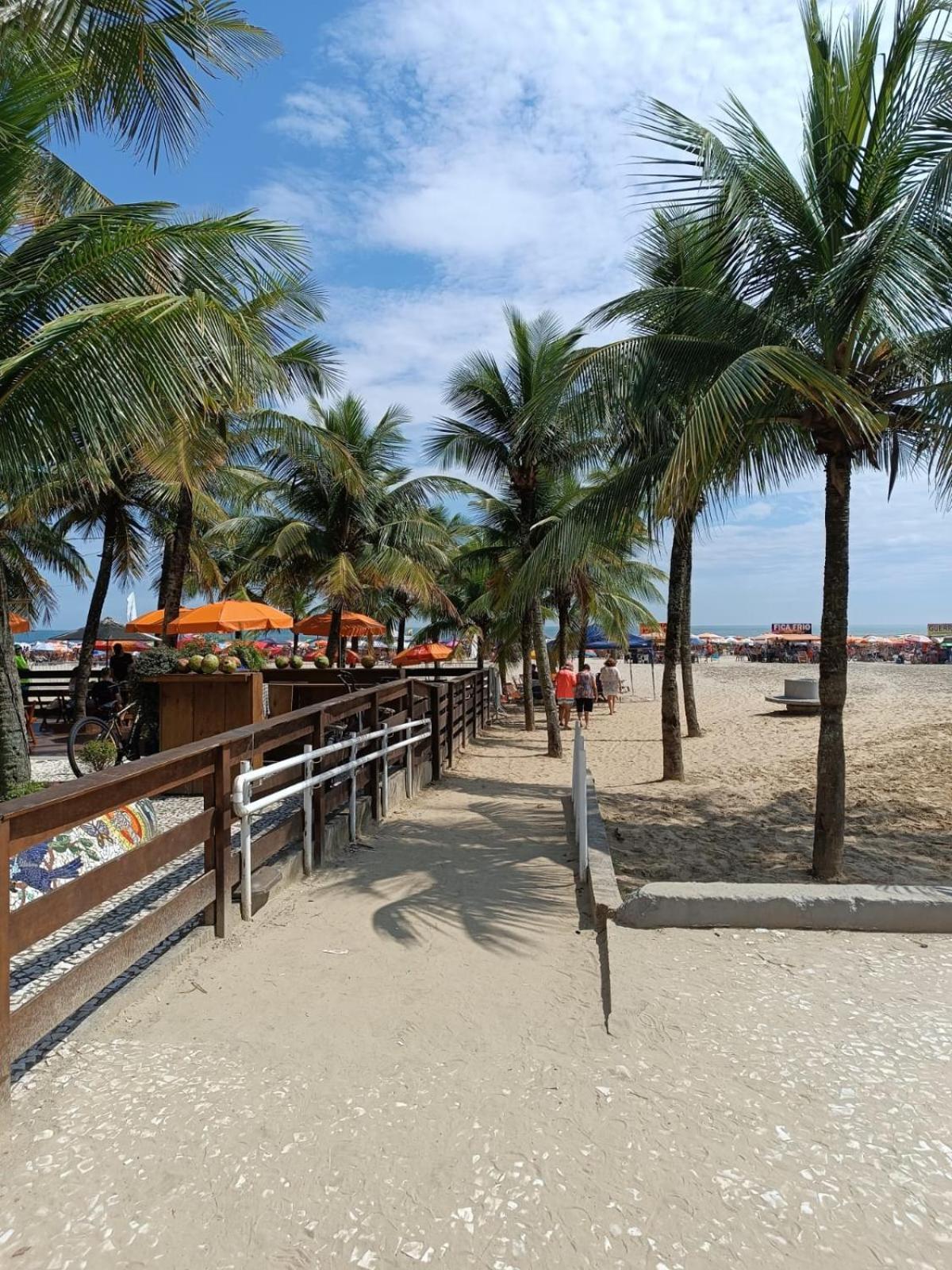 Aconchegante E Amplo, Proximo Ao Mar- Canto Do Forte Praia Grande (Santos) Esterno foto